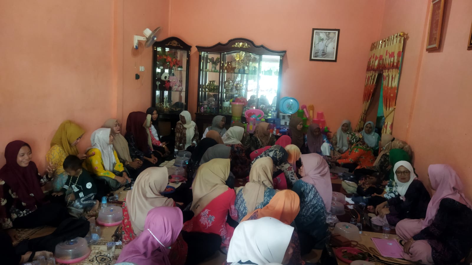 TP PKK Desa Pemusiran mengikuti Kegiatan Arisan Kecamatan di Sungai Tering